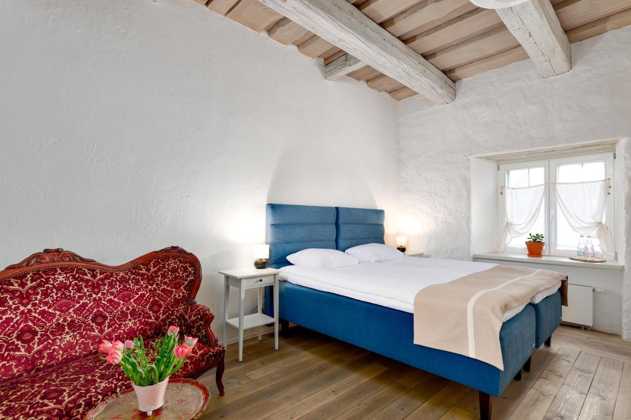 Nurmuizas Viesnica Hotel Lauciene Ngoại thất bức ảnh